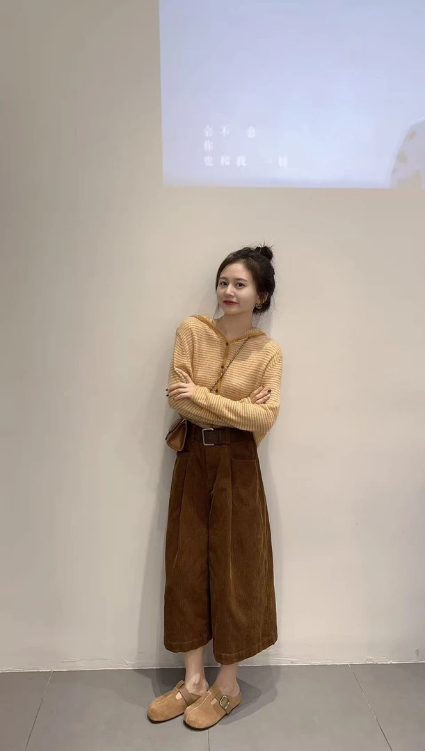 2025秋季新款韩系温柔风撞色条纹针织开衫女外套上衣灯芯绒阔腿裤