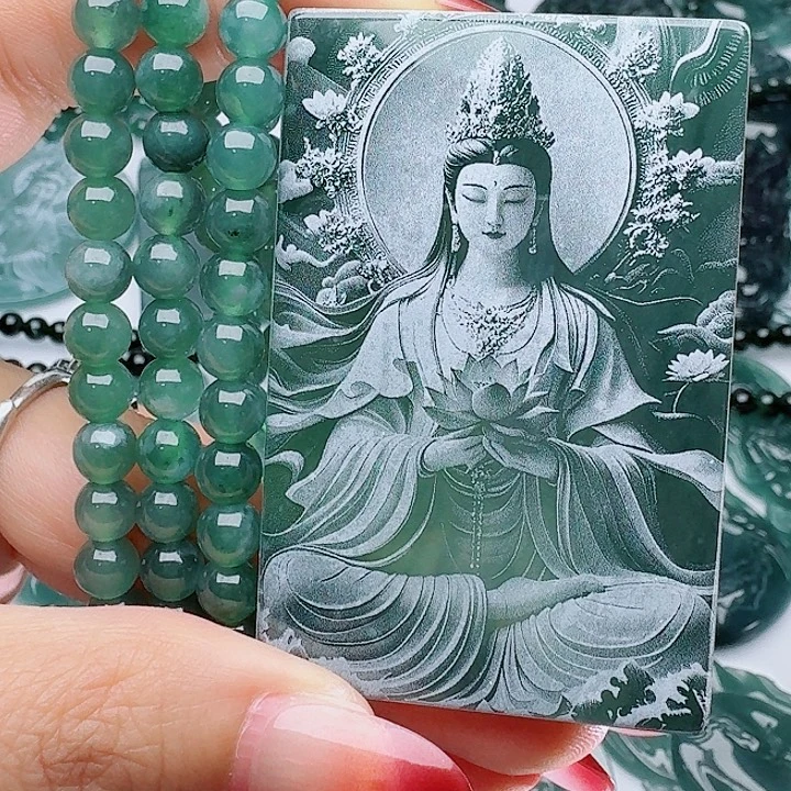 颈饰未镶嵌翡翠多样性发其一