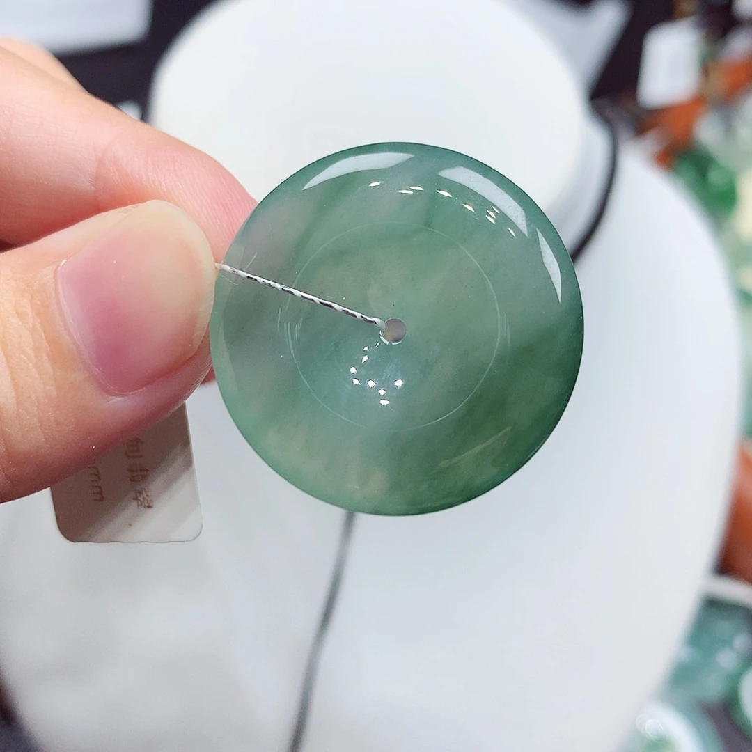 翡翠未镶嵌颈饰编号14，27.6/5.5