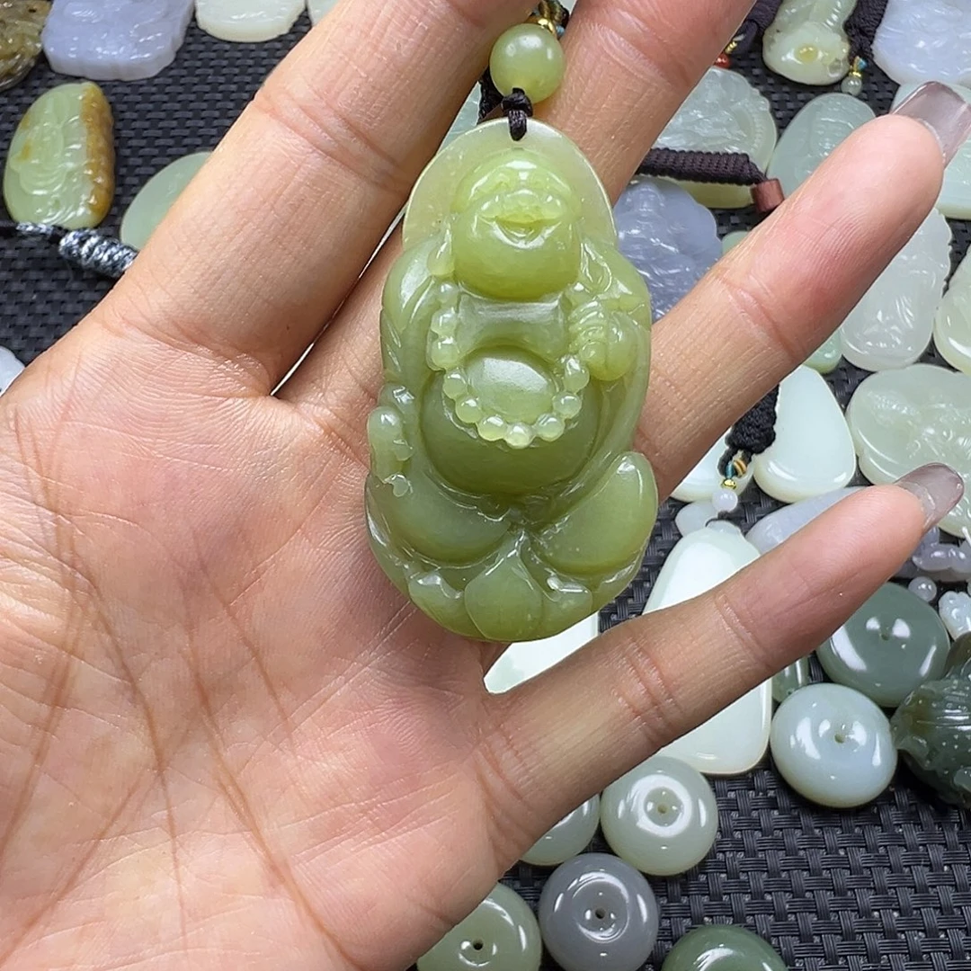 和田玉未镶嵌吊坠(不含链)微瑕漏，卡50