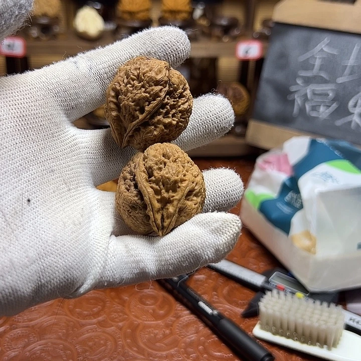 文玩核桃吊坠异形佛肚