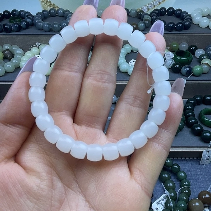 和田玉未镶嵌手链