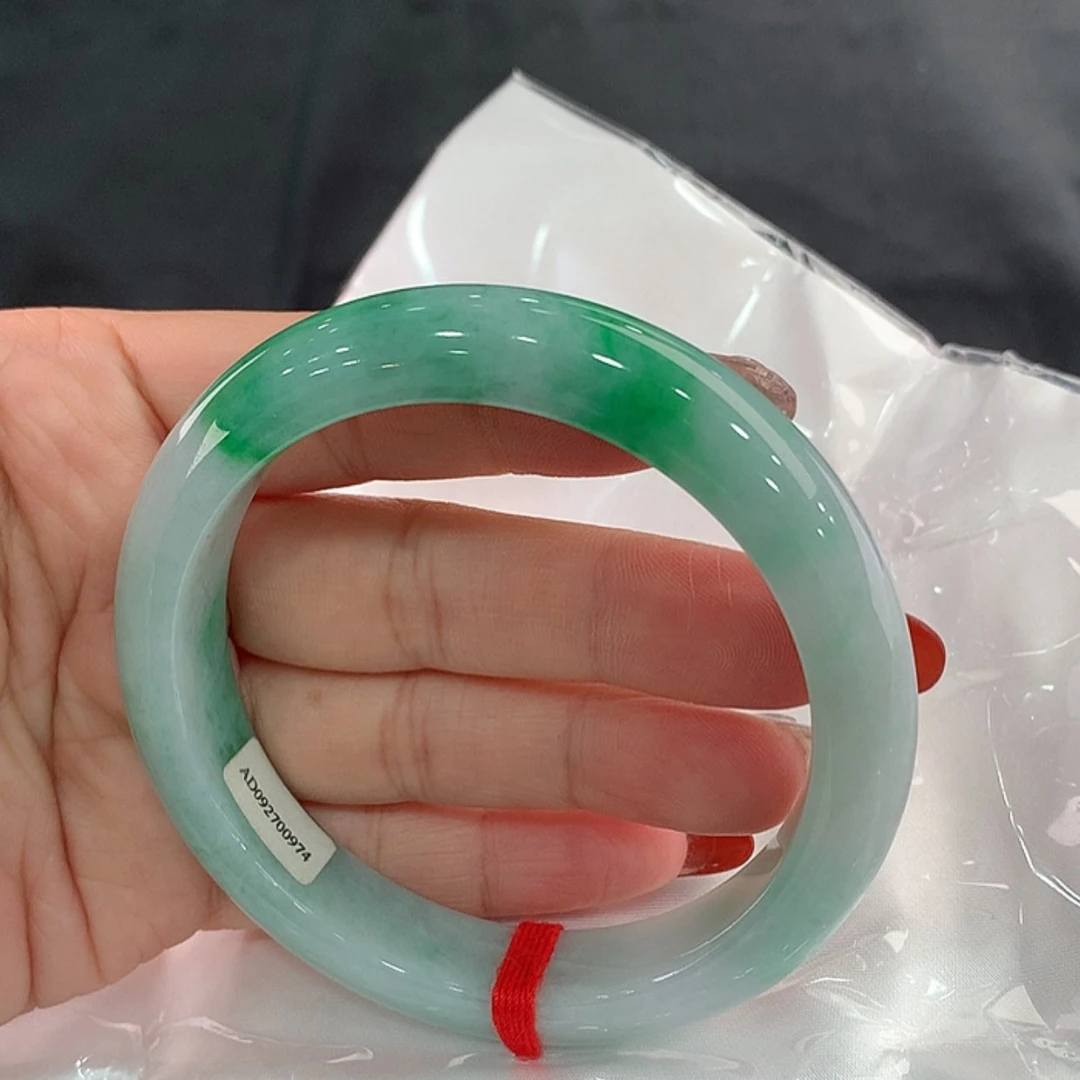 【闪购商品】翡翠手镯未镶嵌62.6，62/63