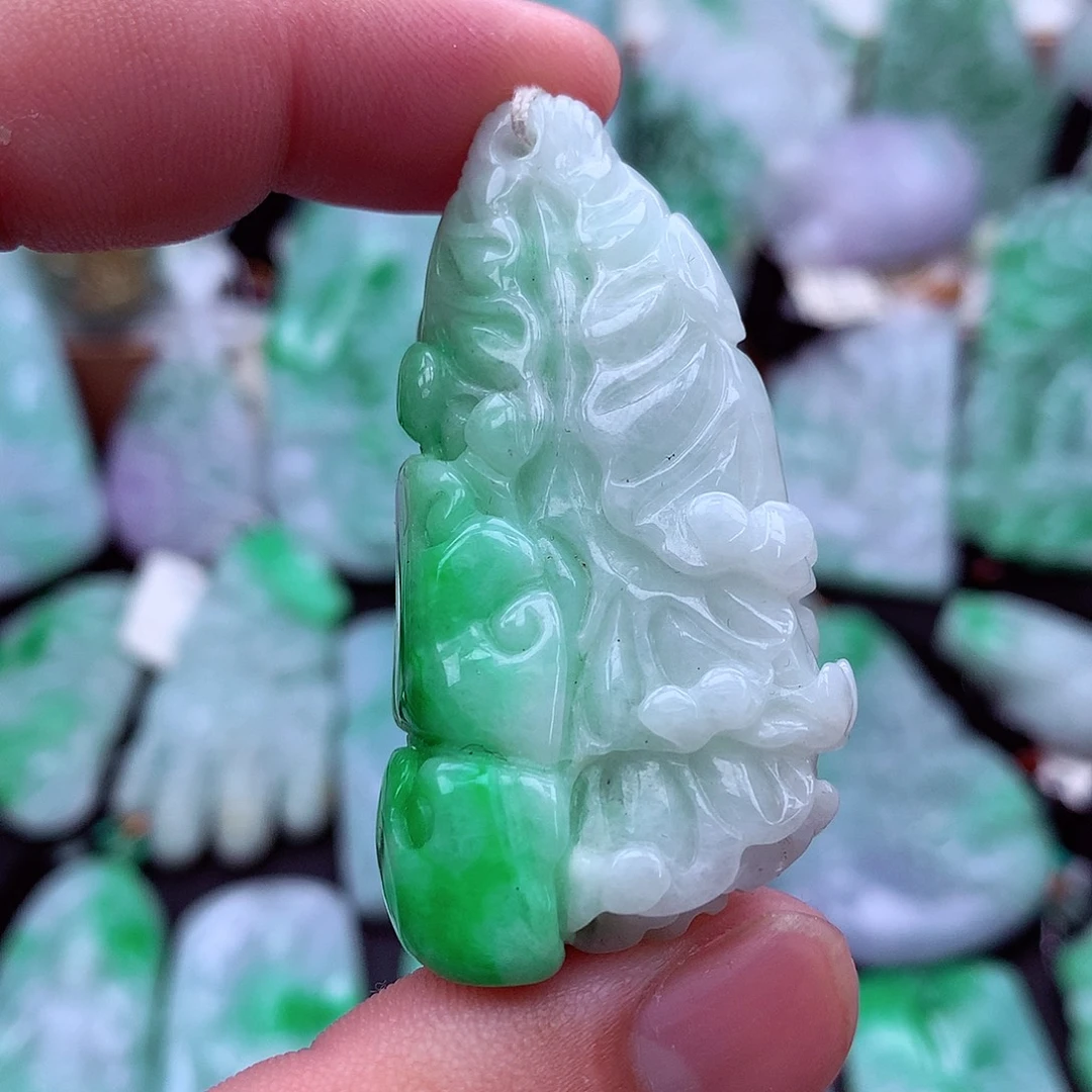 翡翠未镶嵌吊坠(不含链)