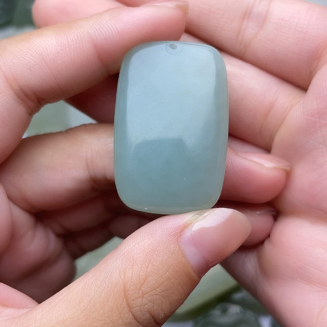 执***念定制和田玉精品抛光