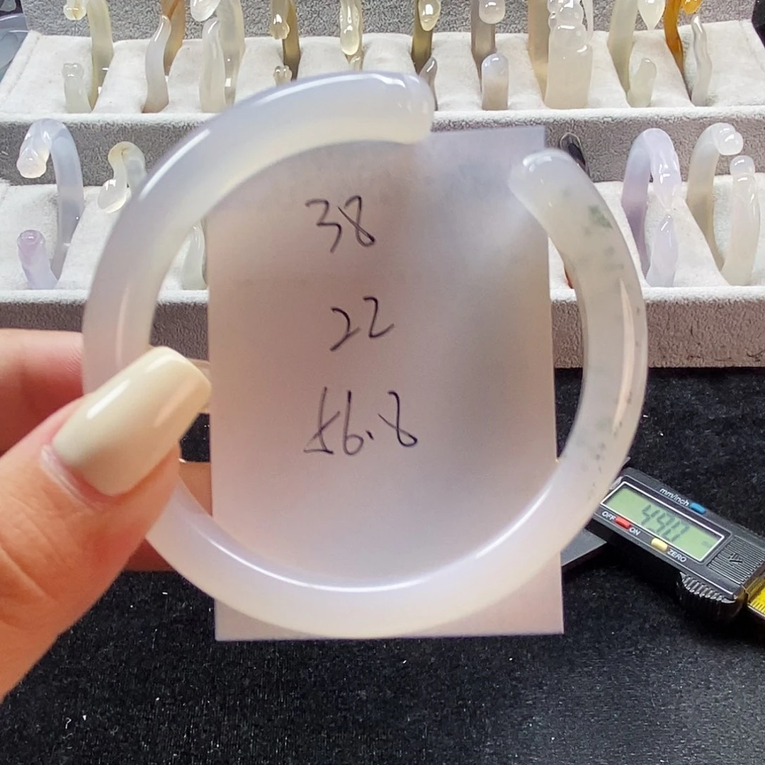 玛瑙/玉髓手镯未镶嵌38