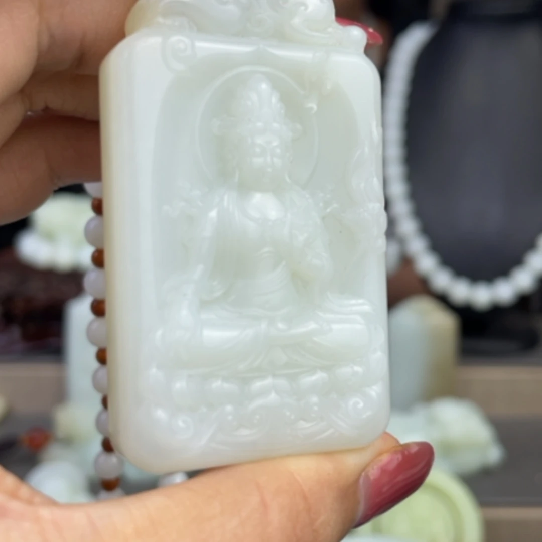 【闪购商品】颈饰未镶嵌和田玉