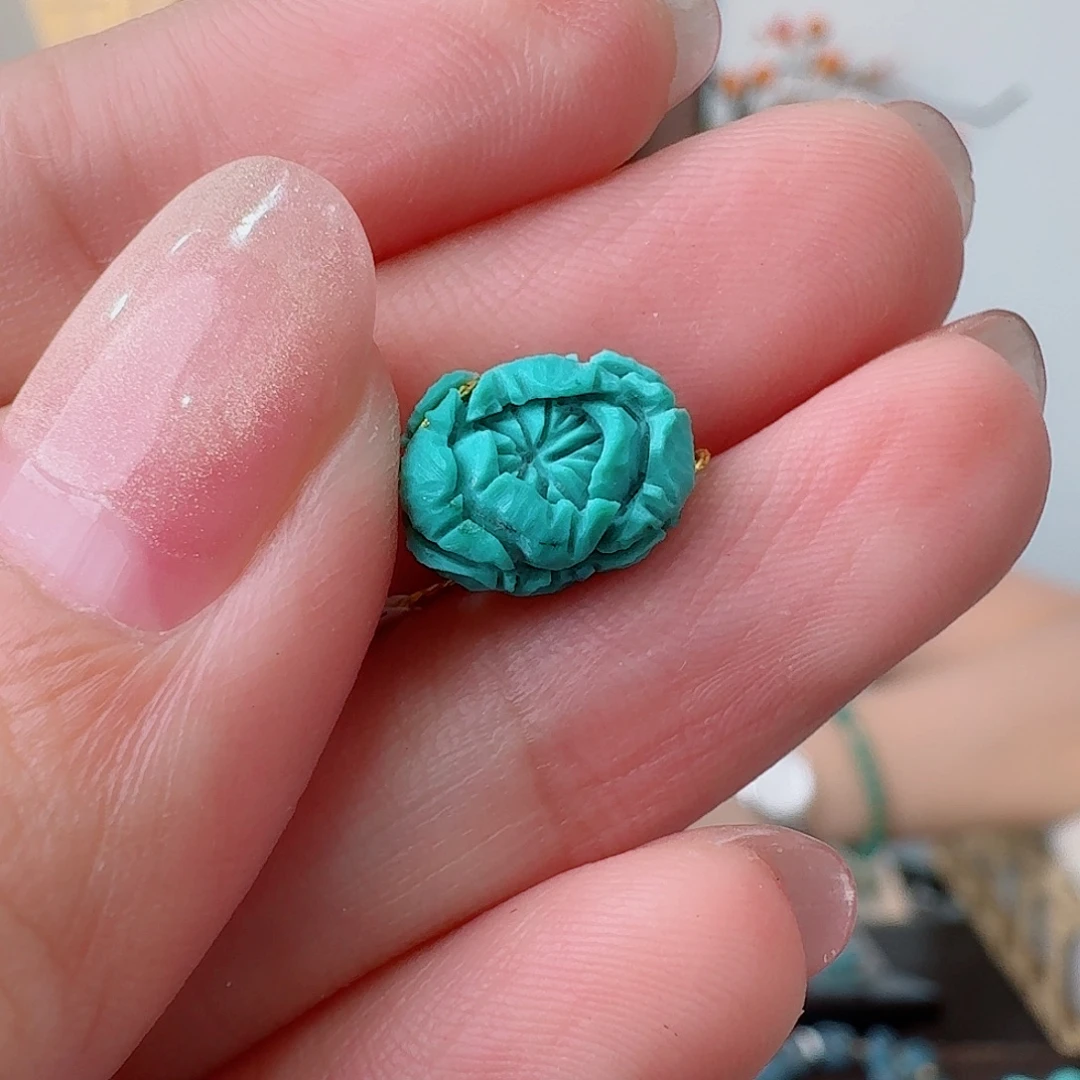 未镶嵌绿松石珠宝奇石