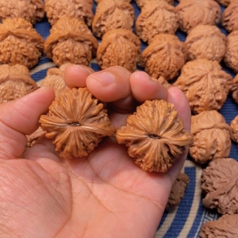 【闪购商品】吊坠文玩核桃M*M四座楼41