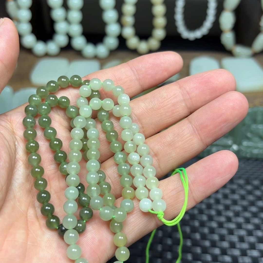 三***哥和田玉未镶嵌挂件