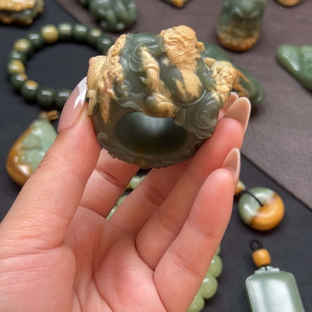 好***汉岫岩河磨玉（透闪石质玉）未镶嵌颈饰