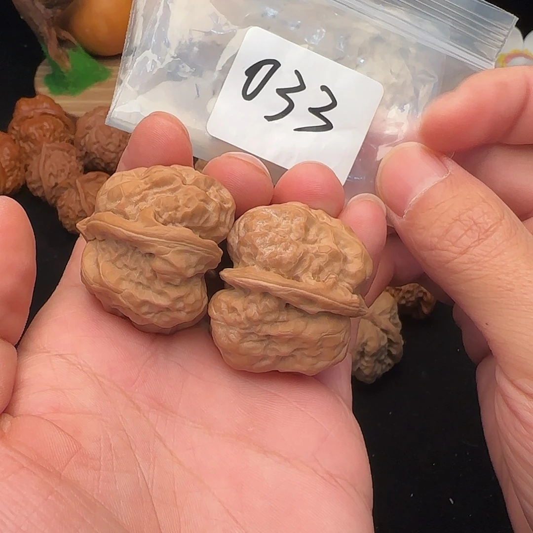 文玩核桃把件033蛤蟆头38