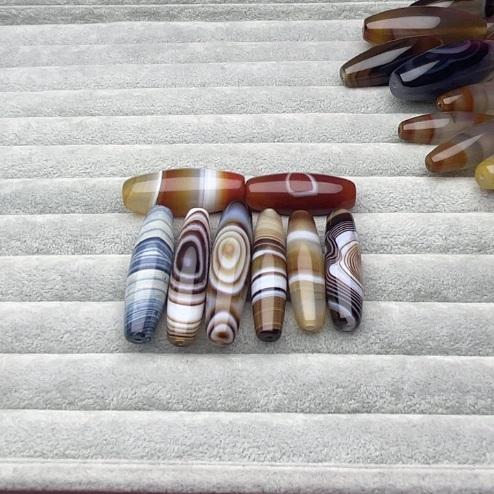 阿***佛玛瑙/玉髓未镶嵌颈饰