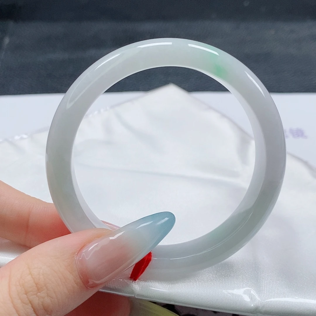 【闪购商品】未镶嵌手镯翡翠581号