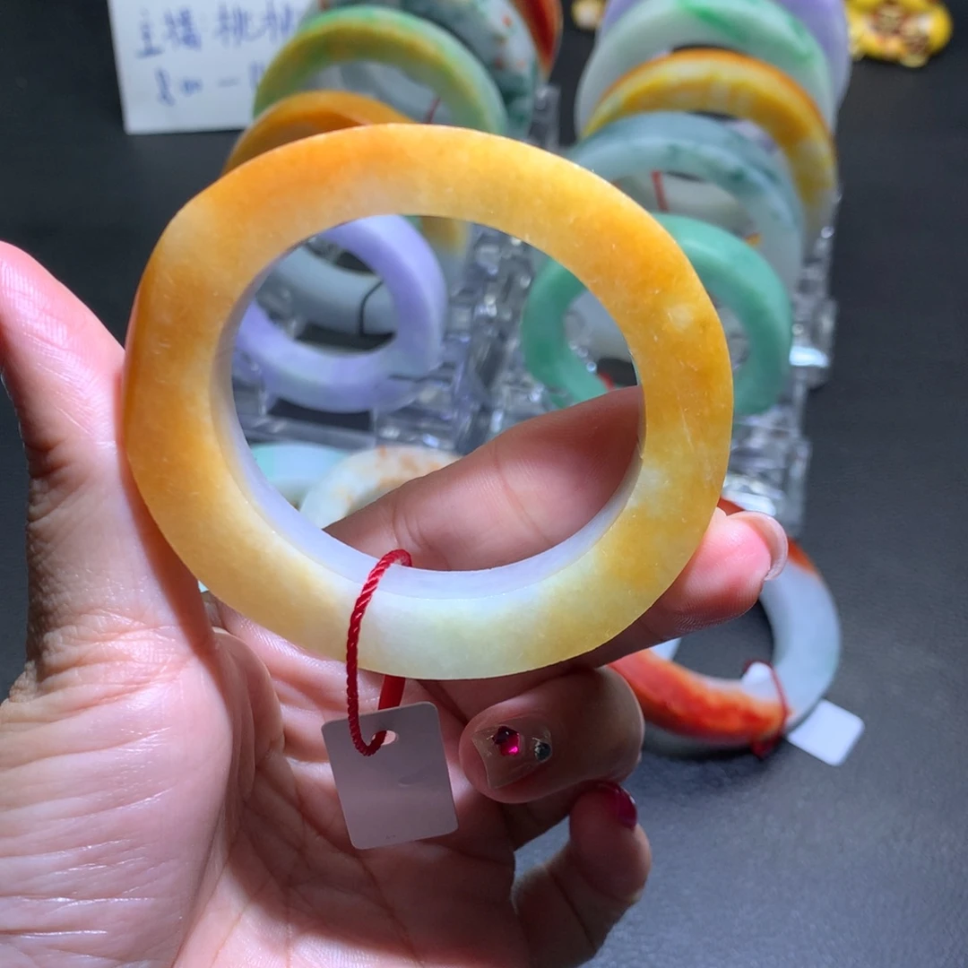 未镶嵌黄翡定制翡翠57贵妃