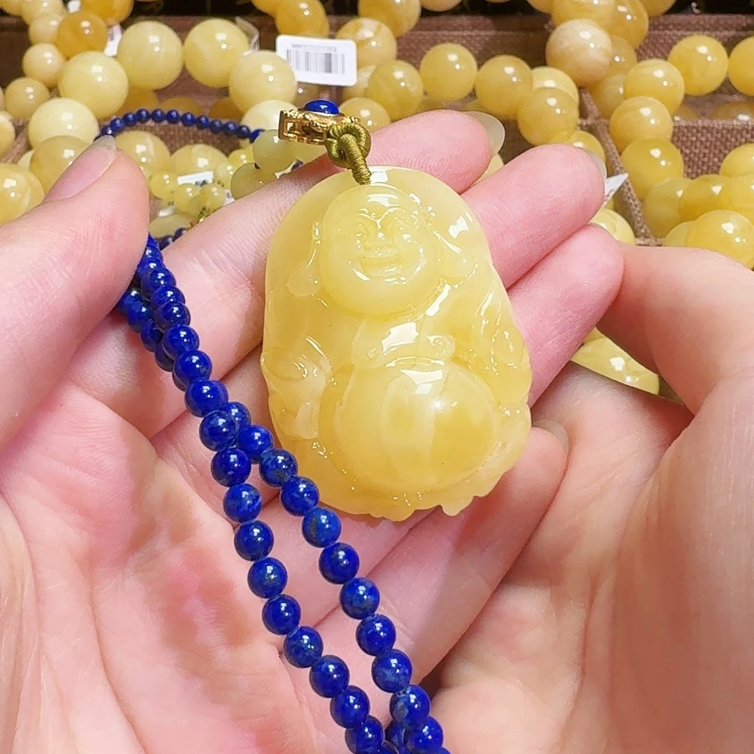 未镶嵌颈饰琥珀佛公