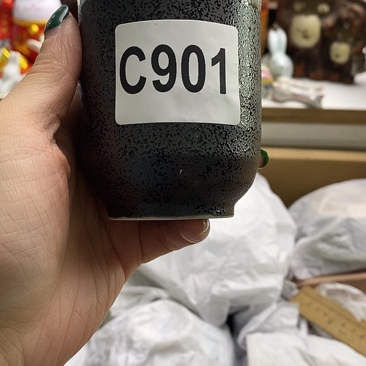 紫砂茶杯特***花我们都在看这个电影啊好开心