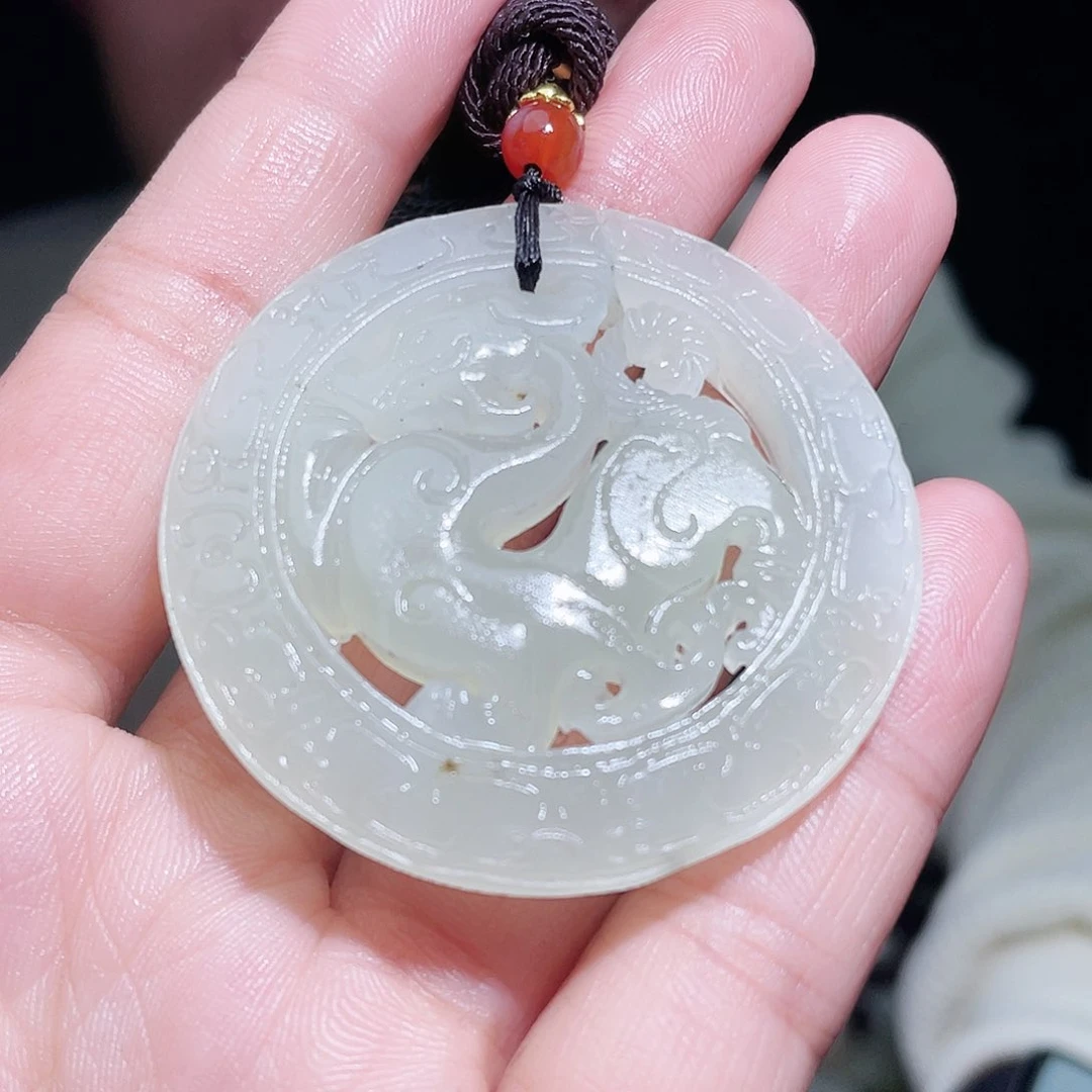 和田玉颈饰未镶嵌多样性