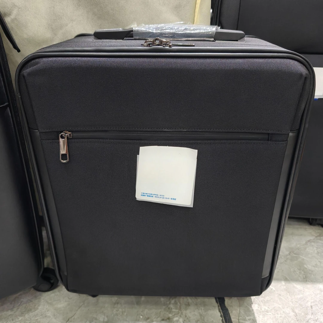 16寸 可登机 拉杆箱