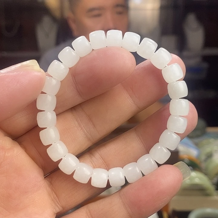 和田玉未镶嵌手串