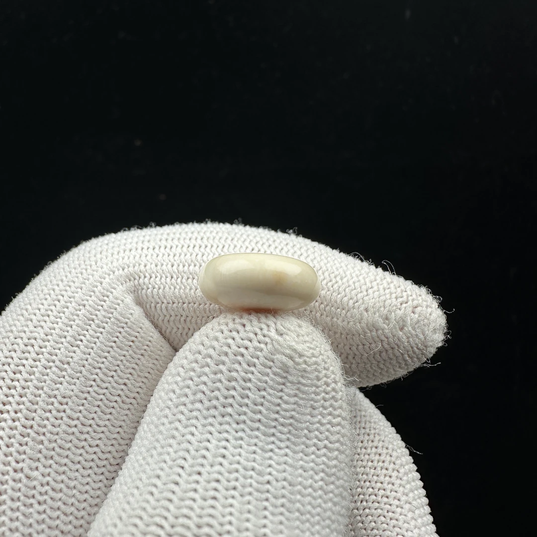 D4906天然猛犸牙 瑕疵特价 扣子13.8*6.3mm支持鉴定 假一罚四