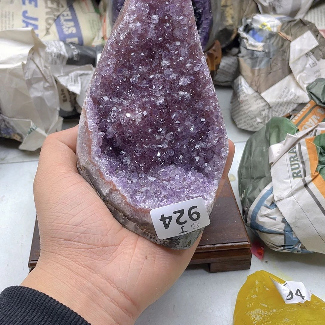 紫晶大型摆件（非配饰）未镶嵌