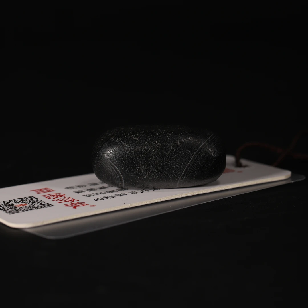 Lot45 清代 黑色缠丝玛瑙珠