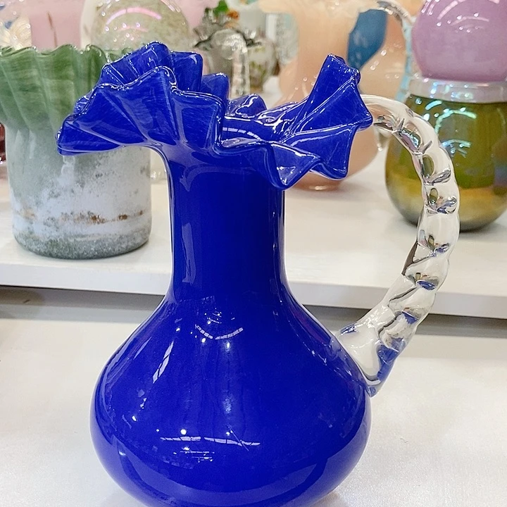 琉璃花瓶高度17厘米左右4厘米