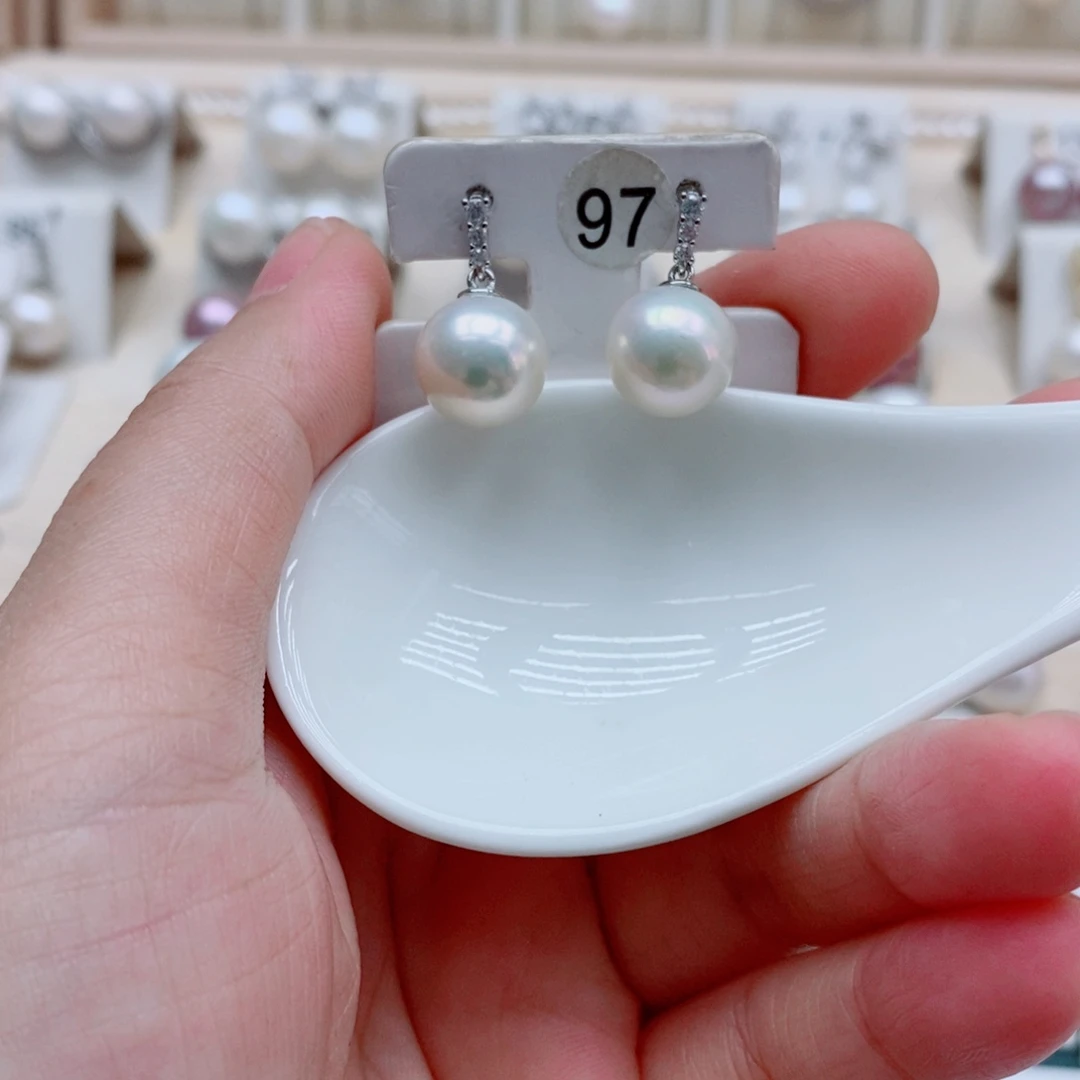 淡水珍珠银S925镶嵌颈饰