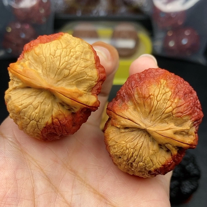 【闪购商品】把件文玩核桃40尺牡丹绣球50克