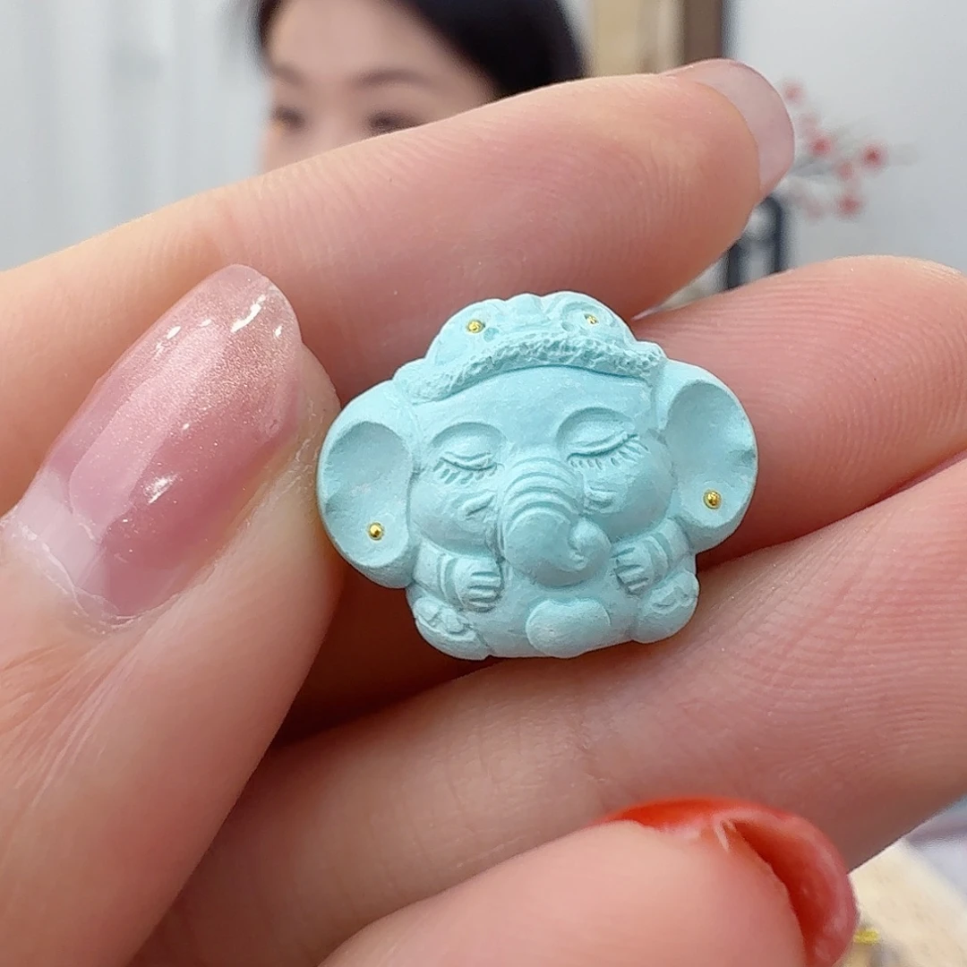 绿松石未镶嵌珠宝奇石