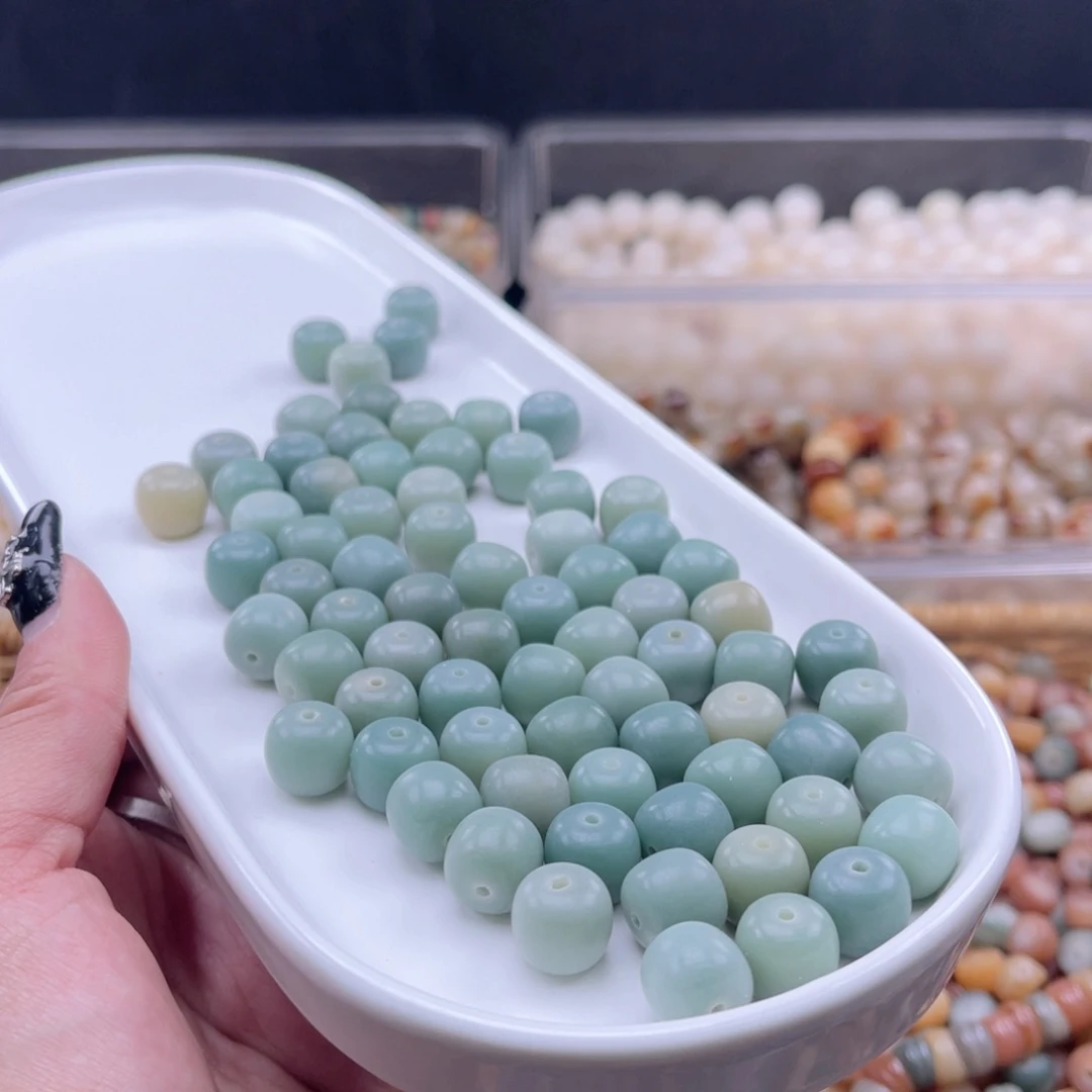 白玉菩提吊坠c12mm33颗。海盐蓝