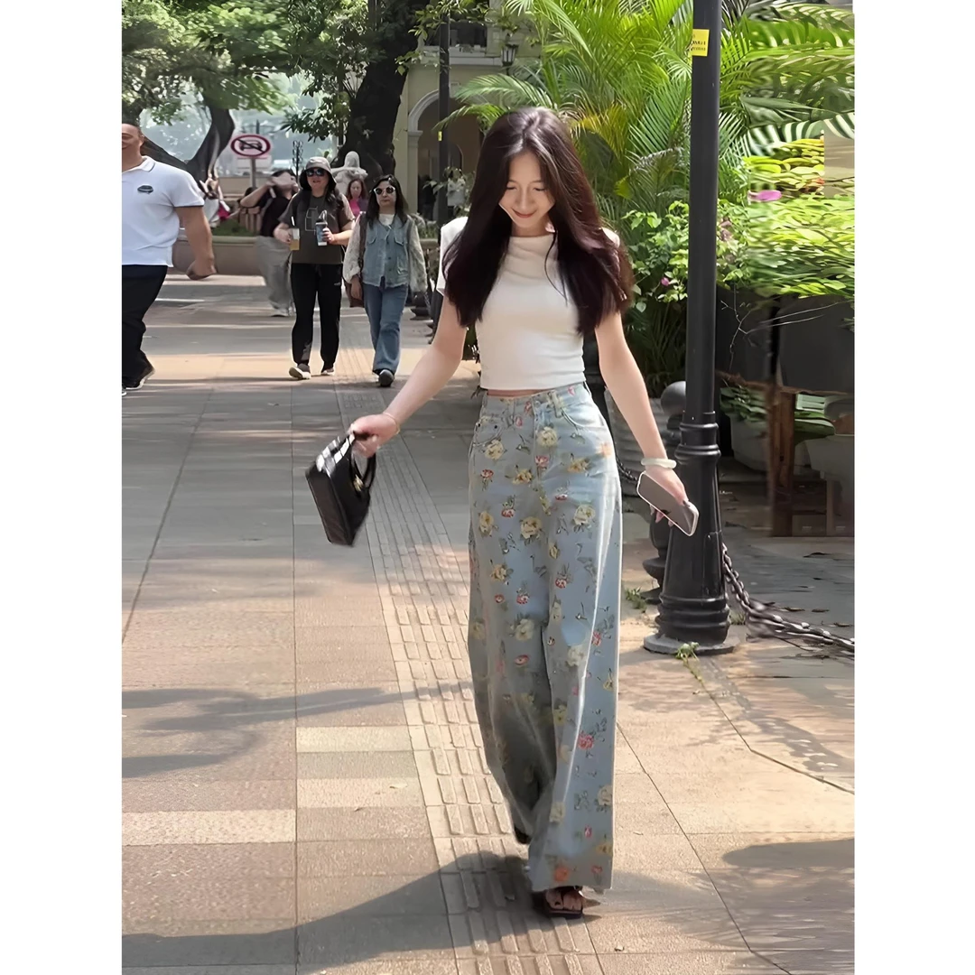 白色氛围感正肩短袖t恤女2025夏季复古穿搭碎花牛仔半身裙两件套