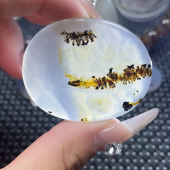 未镶嵌颈饰玛瑙/玉髓