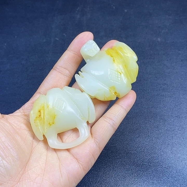 和田玉（糖玉）未镶嵌颈饰