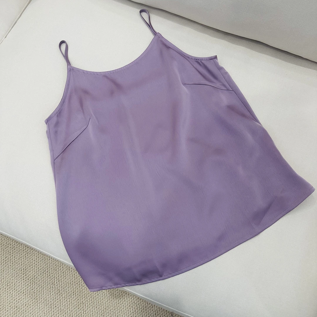 Betty Bairn【刘HAHA精选】高端系列设计感上衣24A-BW1993