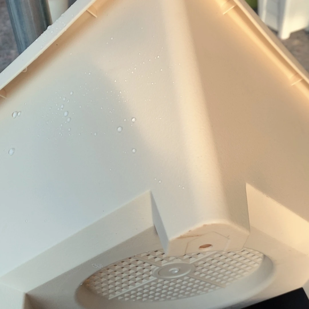 树脂4个米色球根方无托