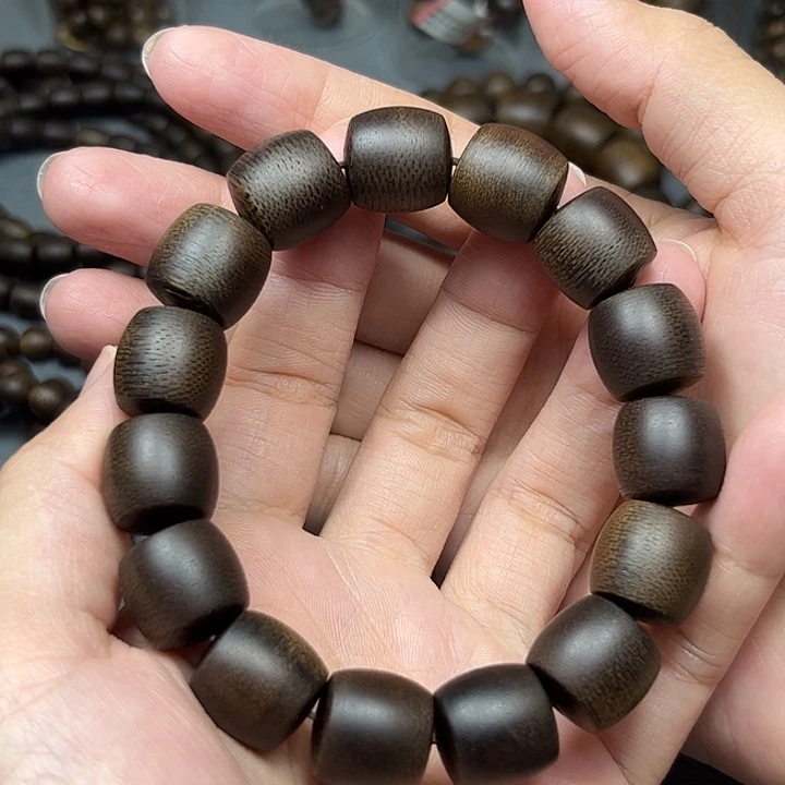 沉香沉香碎屑白棋玉化1.4