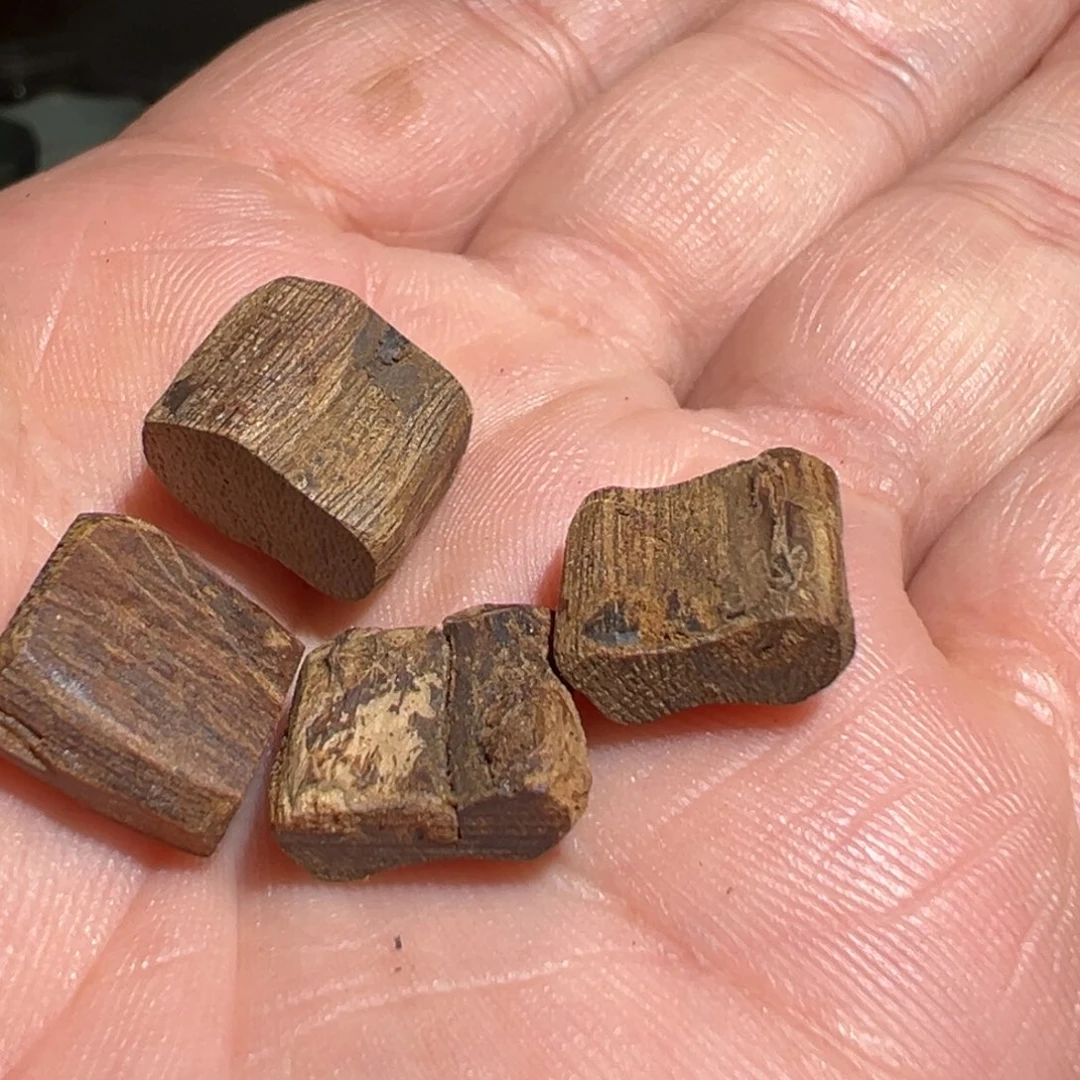 沉香沉香碎屑方*顺化2.4