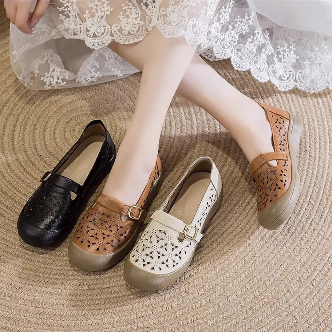 女中老年洞洞鞋复古真软皮女士凉鞋镂空妈妈鞋