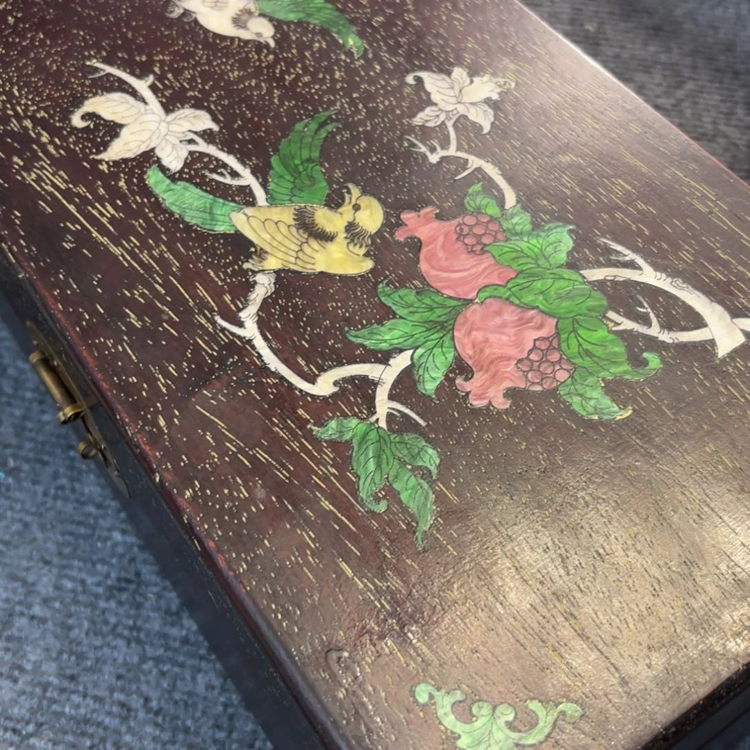 木小叶紫檀独板收纳箱