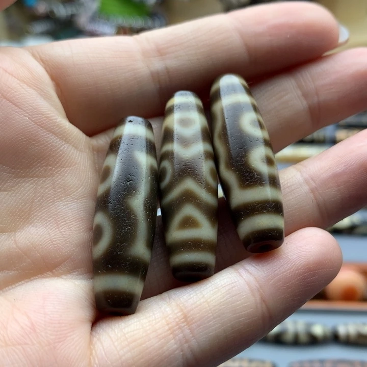 玛瑙/玉髓颈饰未镶嵌差****。