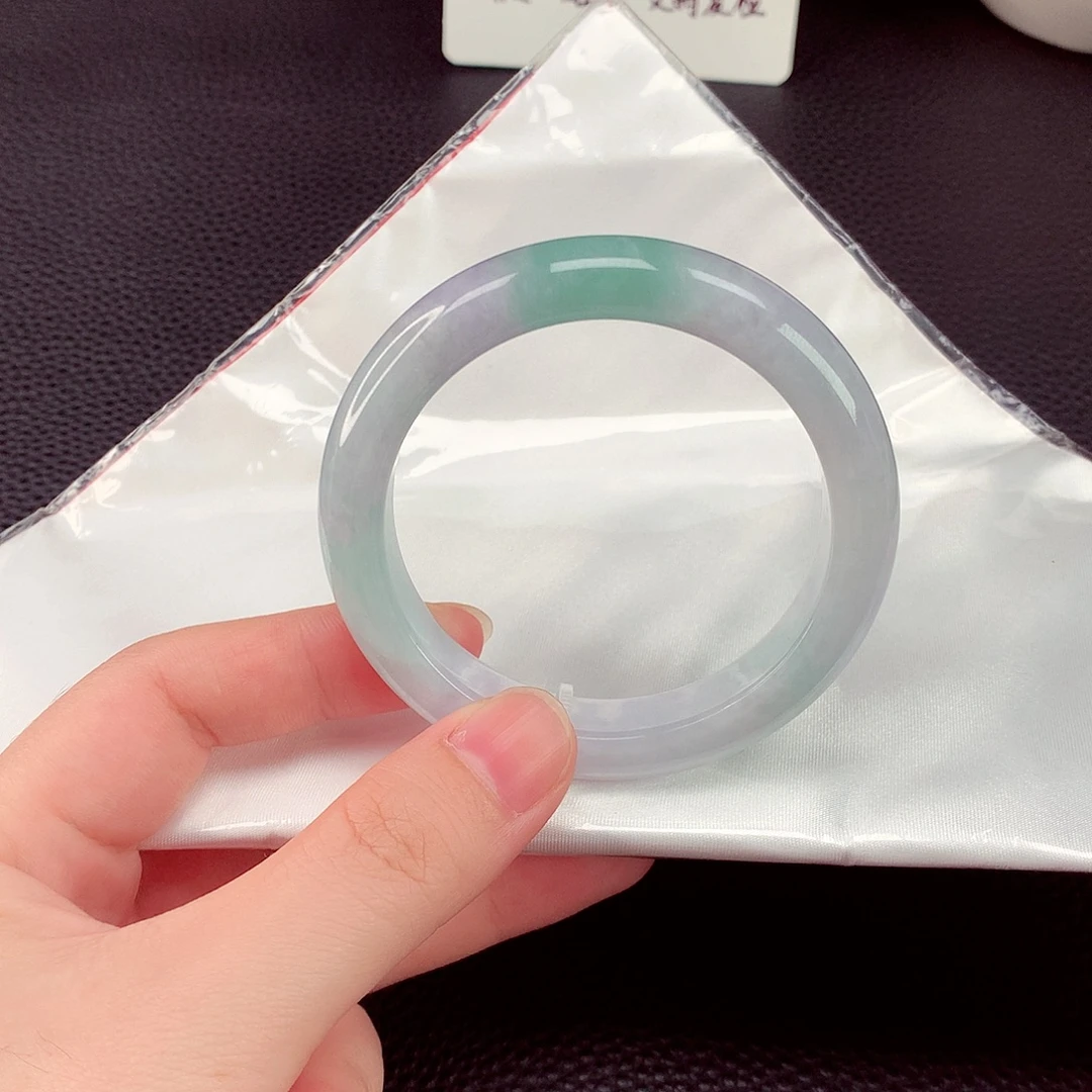 翡翠未镶嵌手镯翡翠
