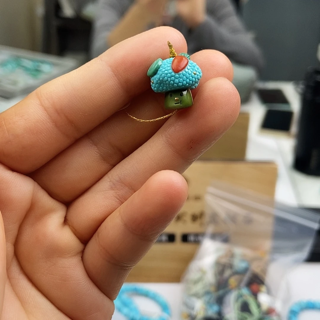 未镶嵌绿松石珠宝奇石