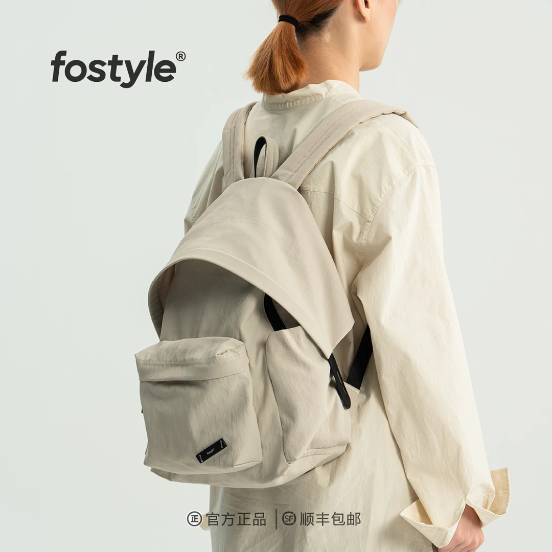 FOSTYLE【圣诞礼】双肩包旅行轻便通勤防泼水小众设计15寸电脑包