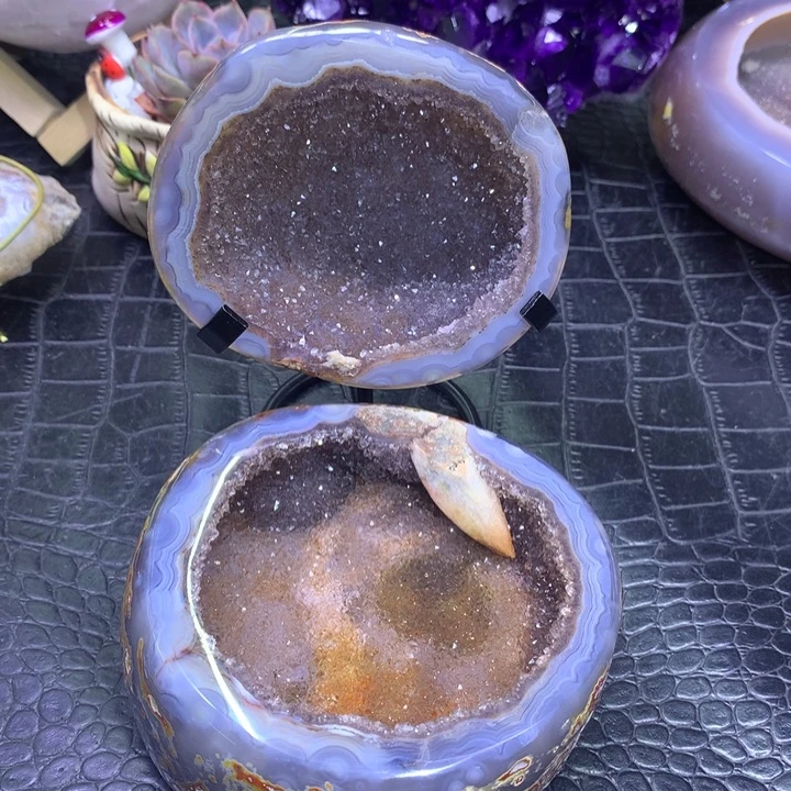 水晶福利彩晶盆未镶嵌