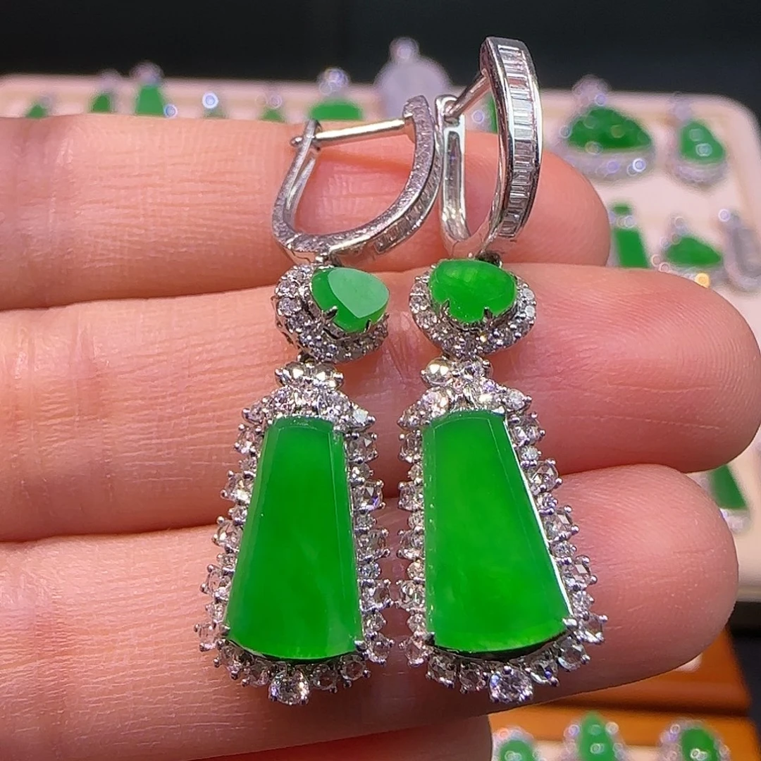 翡翠18K金镶嵌耳坠