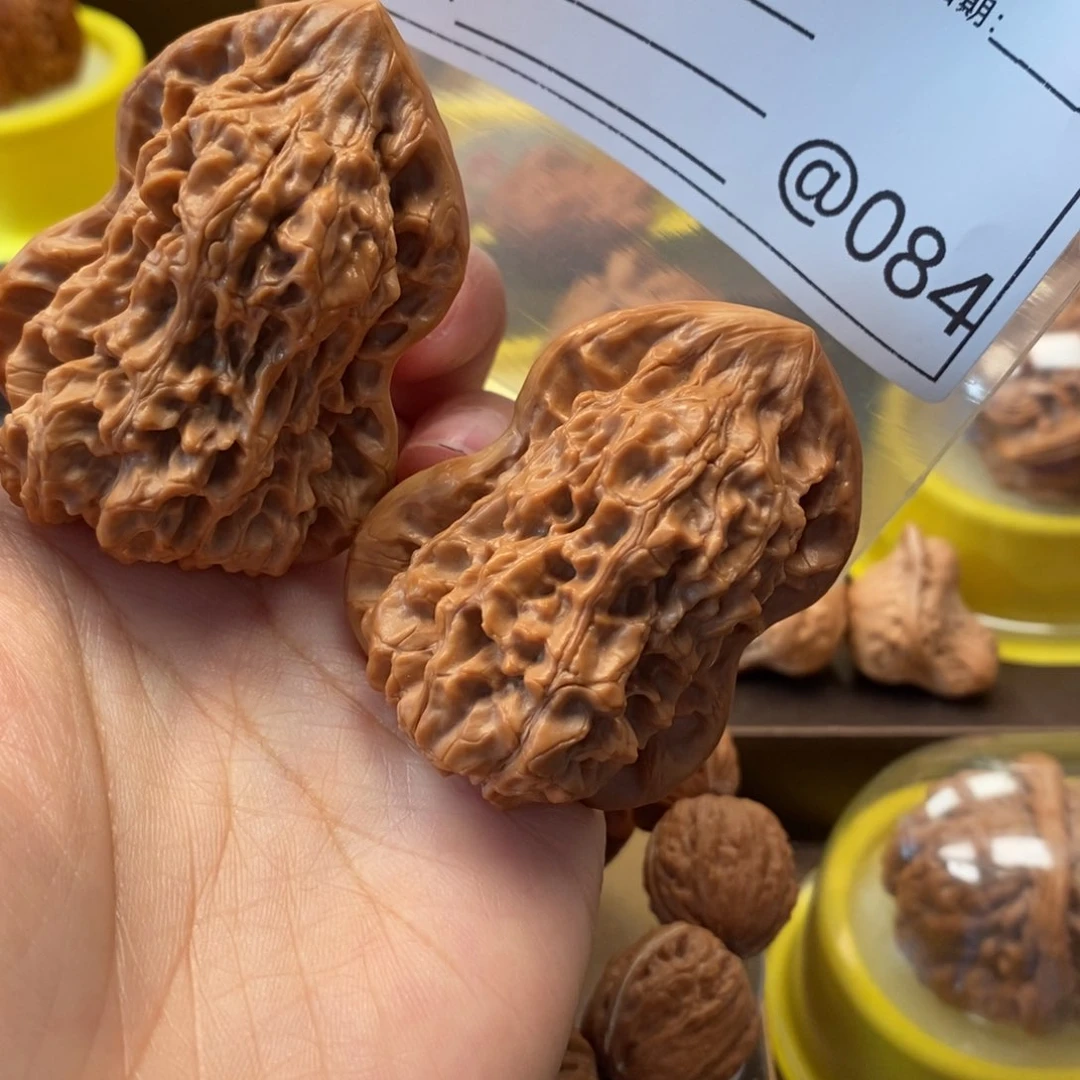 文玩核桃吊坠葫芦