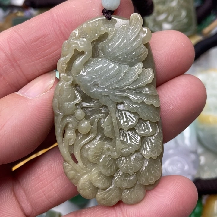 定制翡翠未镶嵌翡翠