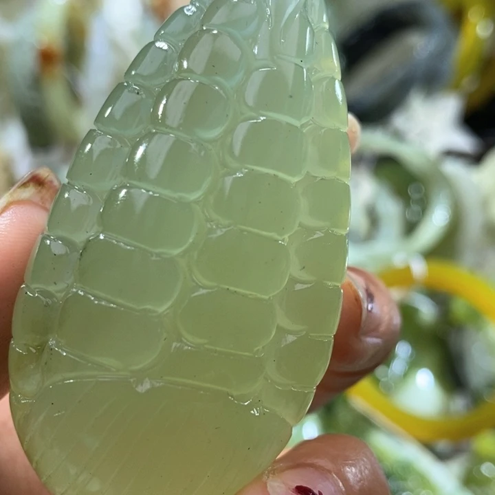 未镶嵌岫玉手把苞米
